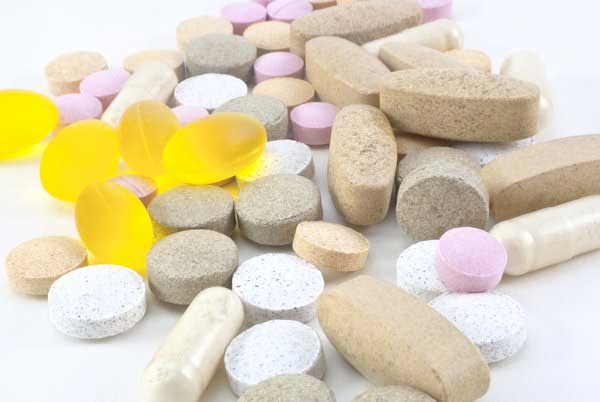 7 Supplements Doctors Say to Stop Wasting Money On